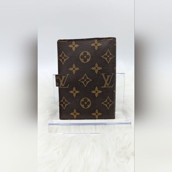 Louis Vuitton Small Ring Agenda Cover - Picture 2 of 8